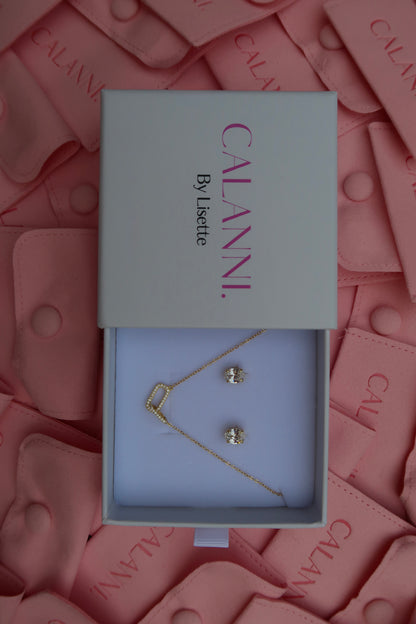 Interlocked Necklace