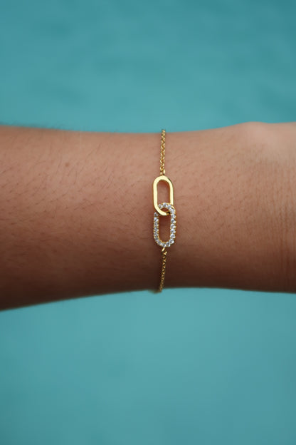 Interlocked Bracelet