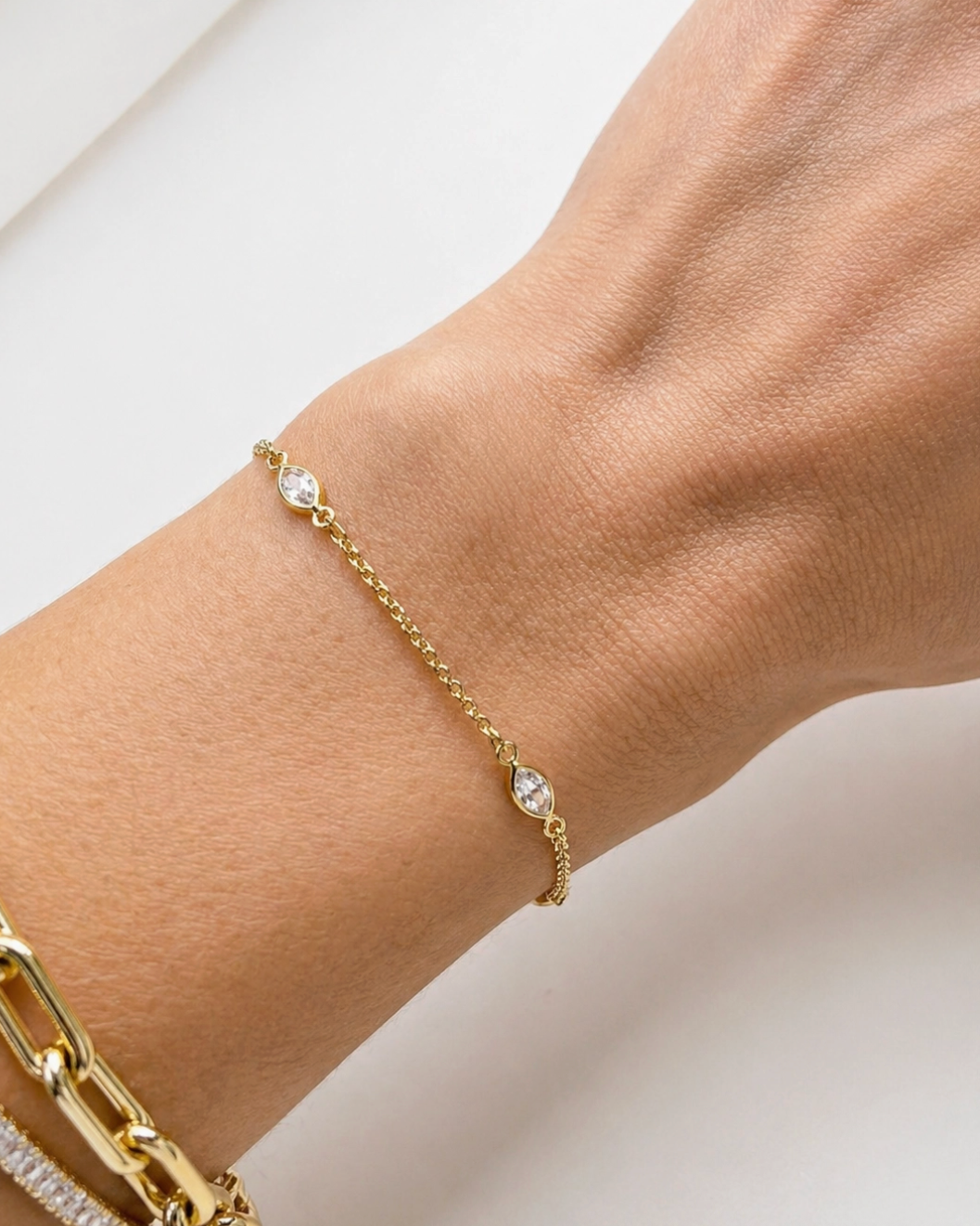 Olivia Bezel Bracelet